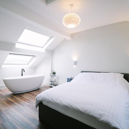 Period Retreat For 6, Explore The Lake District Lancaster Eksteriør bilde