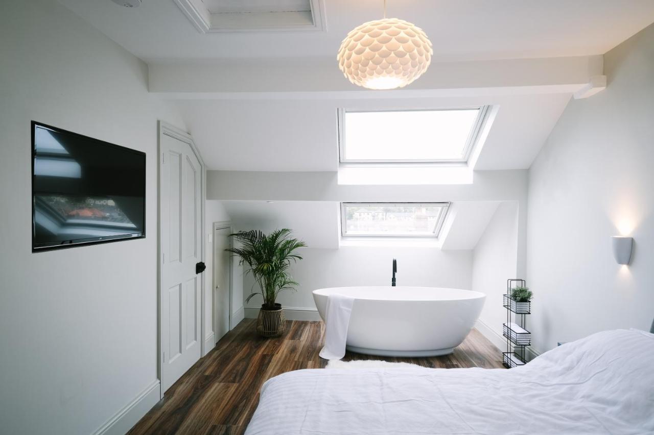 Period Retreat For 6, Explore The Lake District Lancaster Eksteriør bilde